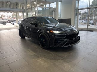 Used 2021 Lamborghini Urus video 2