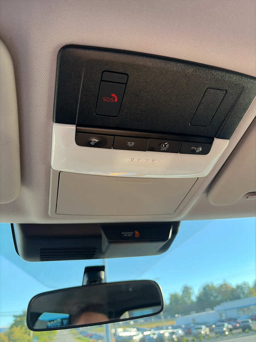 Used 2023 Mitsubishi Outlander ES AWD/4WD image 27