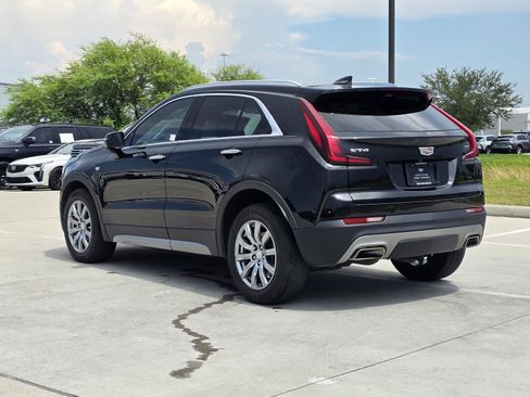Certified 2023 Cadillac XT4 Premium Luxury w/ Technology Package FWD image 3