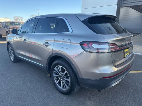 Used 2021 Lincoln Nautilus FWD w/ Equipment Group 101A image 7