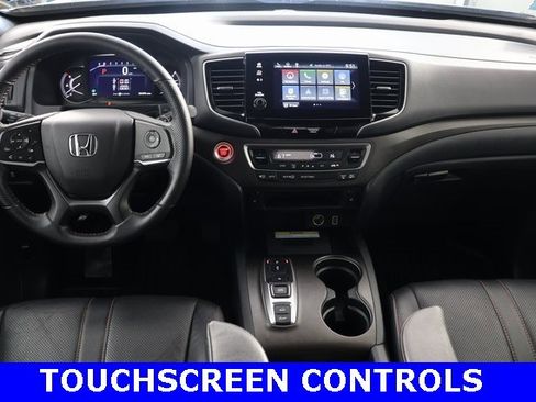 Used 2022 Honda Passport TrailSport image 2