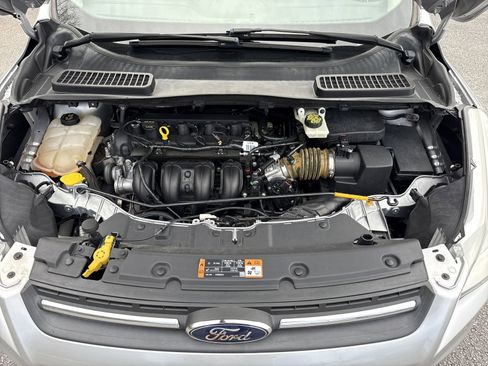 Used 2015 Ford Escape SE image 30