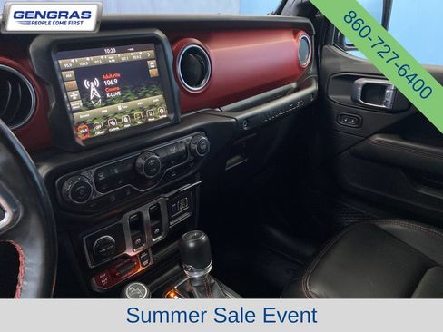 Used 2022 Jeep Wrangler Rubicon w/ LED Lighting Group AWD/4WD image 17