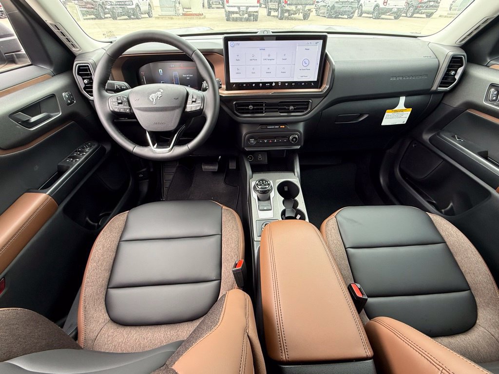 New 2026 Ford Bronco Sport Outer Banks w/ Outer Banks Tech Package+ AWD/4WD image 24