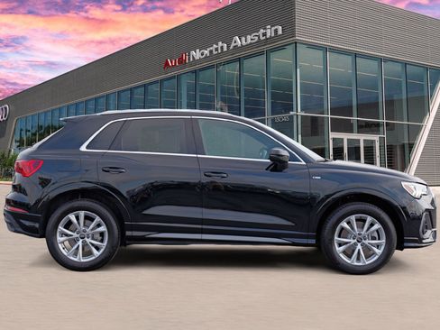 Certified 2025 Audi Q3 2.0T Premium Plus w/ Premium Plus Package image 4