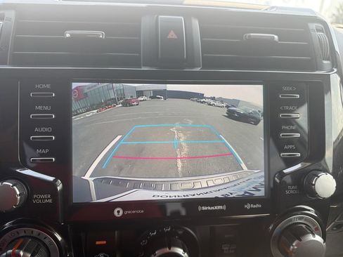 Used 2024 Toyota 4Runner TRD Off-Road AWD/4WD image 9