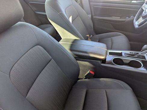 Certified 2024 Nissan Altima 2.5 SV image 11