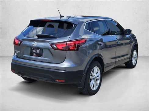 Used 2019 Nissan Rogue Sport S w/ Appearance Package FWD image 5