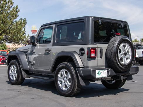 Used 2023 Jeep Wrangler Freedom Edition image 5