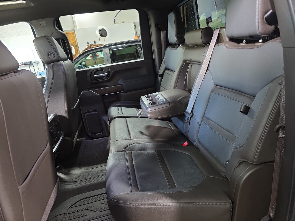 Used 2022 GMC Sierra 2500 Denali w/ Denali Ultimate Package AWD/4WD image 13