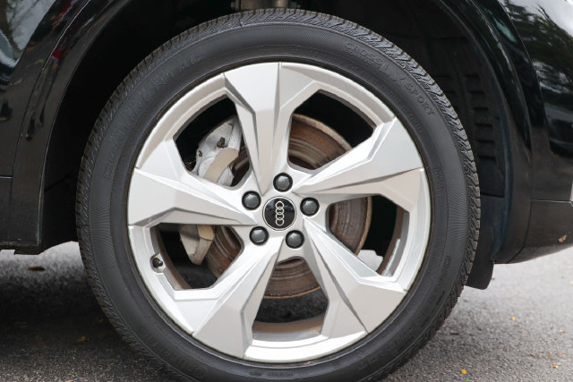 Used 2021 Audi Q5 2.0T Premium Plus AWD/4WD image 26