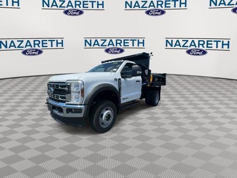New 2025 Ford F550 4x4 Regular Cab Super Duty image 4