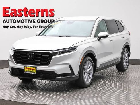 Used 2023 Honda CR-V LX image 1
