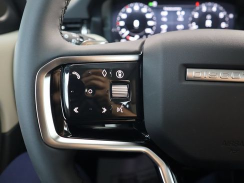 Certified 2025 Land Rover Discovery Sport S AWD/4WD image 12