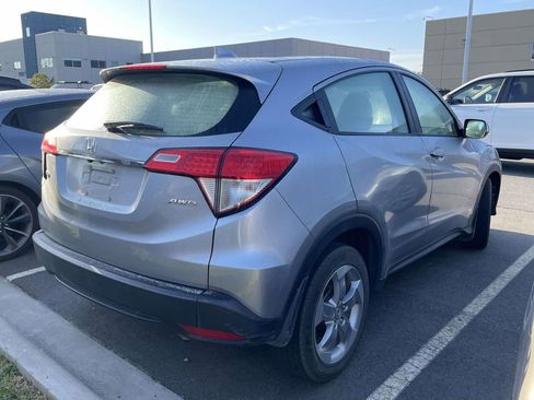 Used 2021 Honda HR-V LX image 4