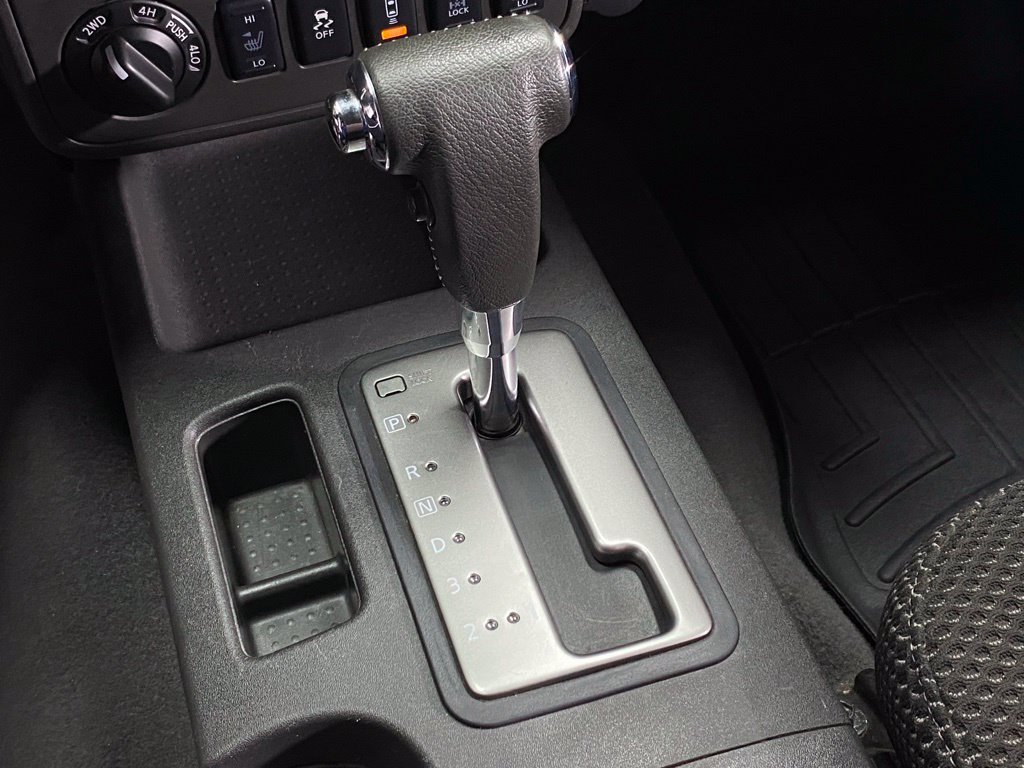 Used 2019 Nissan Frontier PRO-4X AWD/4WD image 25