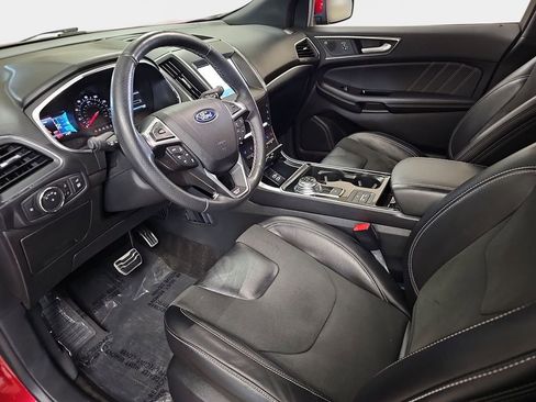 Used 2020 Ford Edge ST w/ Equipment Group 401A AWD/4WD image 19