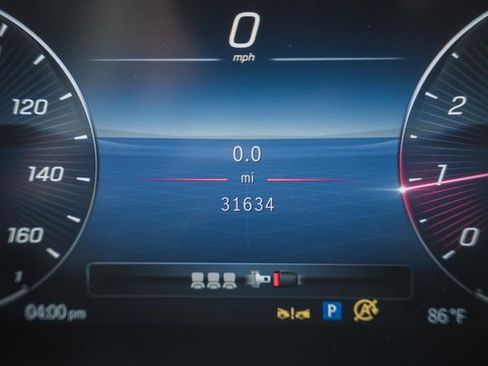Used 2023 Mercedes-Benz C 300 4MATIC Sedan image 44