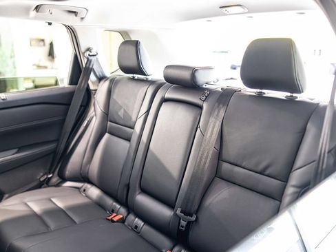 Used 2025 Nissan Rogue SL w/ Tech Package AWD/4WD image 34