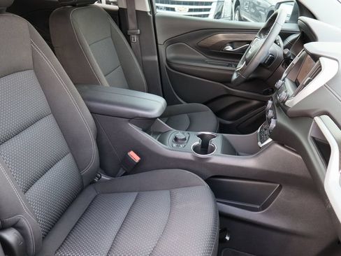 Used 2022 GMC Terrain SLE w/ Driver Convenience Package FWD image 28