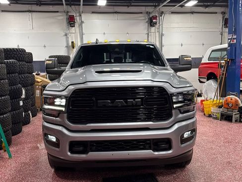 Used 2023 RAM 2500 Limited image 3