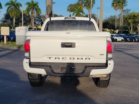 Used 2023 Toyota Tacoma SR5 image 6