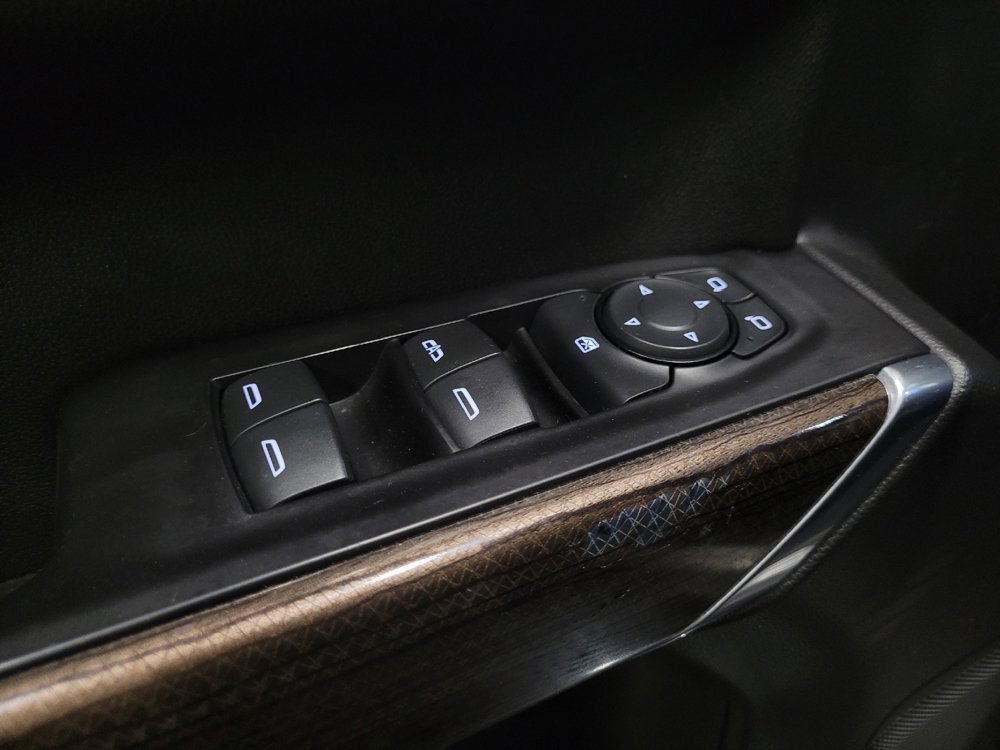 Used 2019 Chevrolet Silverado 1500 LT w/ All-Star Edition AWD/4WD image 27