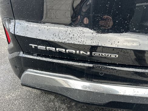 New 2026 GMC Terrain Denali AWD/4WD image 8
