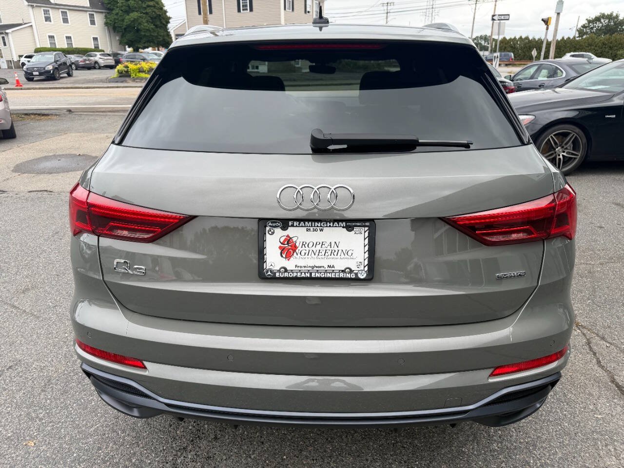 Used 2020 Audi Q3 2.0T Premium Plus w/ Premium Plus Package AWD/4WD image 6