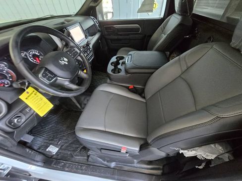 New 2026 RAM 5500 Tradesman w/ Chrome Appearance Group AWD/4WD image 9