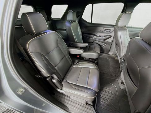 Used 2023 Chevrolet Traverse Premier w/ LPO, Floor Liner Package AWD/4WD image 29