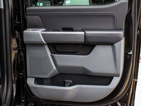 Used 2024 Ford F150 XLT image 12