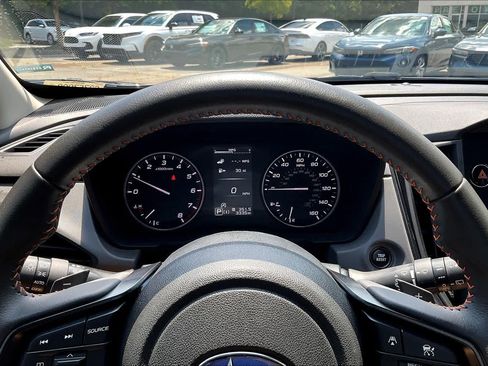 Used 2025 Subaru Crosstrek 2.5i Limited AWD/4WD image 51
