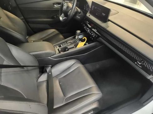 Used 2025 Honda Accord Touring image 6
