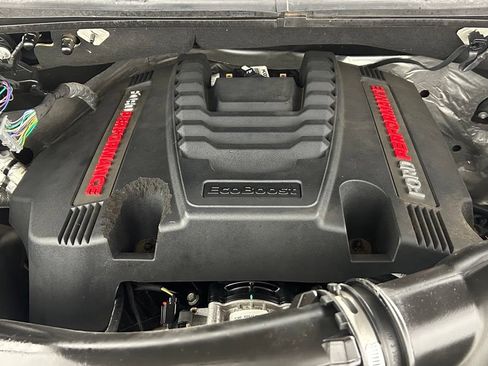 Used 2020 Ford F150 Raptor w/ Equipment Group 802A Luxury AWD/4WD image 40