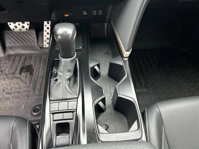 Used 2025 Toyota Camry SE w/ Multimedia Upgrade Package FWD image 15