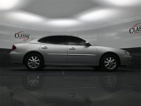 Used 2005 Buick LaCrosse CXL w/ Gold Convenience Package image 29