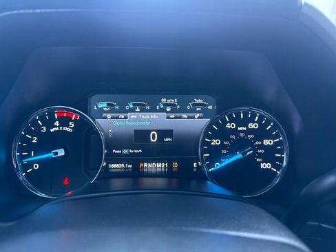 Used 2017 Ford F250 Lariat w/ Lariat Value Package image 24