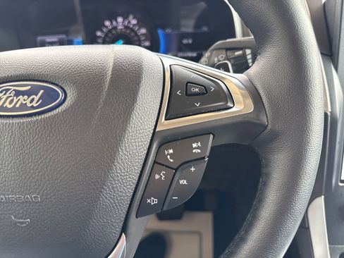 Certified 2022 Ford Edge SEL w/ Convenience Package image 29