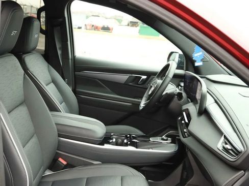 Used 2025 Buick Enclave Sport Touring w/ Super Cruise Package AWD/4WD image 70