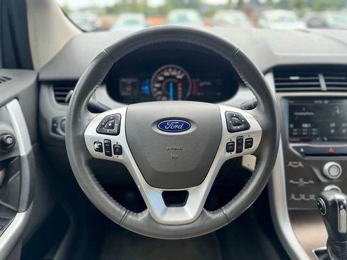 Used 2014 Ford Edge SEL w/ Equipment Group 205A image 10