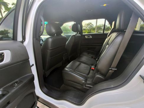 Used 2014 Ford Explorer Limited w/ Equipment Group 301A image 27