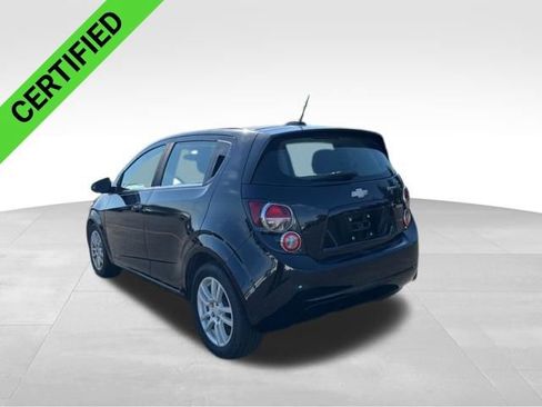 Used 2016 Chevrolet Sonic LT w/ Wheels and Fog Lamp Package FWD image 4