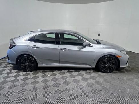 Used 2018 Honda Civic EX image 10