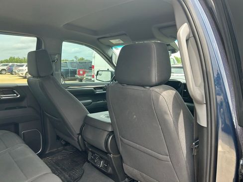 Used 2022 Chevrolet Silverado 1500 RST AWD/4WD image 5