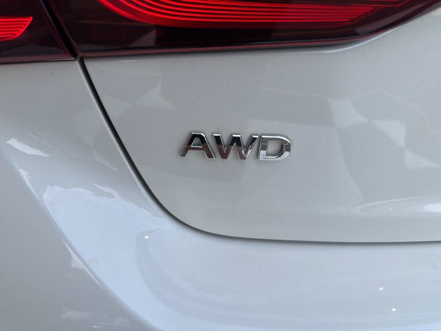 Used 2022 INFINITI Q50 Luxe w/ Cargo Package AWD/4WD image 44