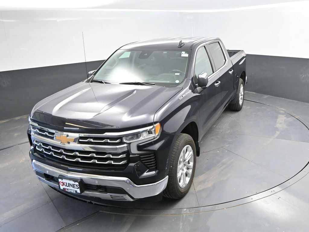 Used 2023 Chevrolet Silverado 1500 LTZ AWD/4WD image 28