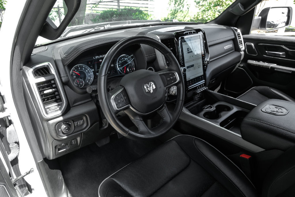 Used 2023 RAM 1500 Laramie AWD/4WD image 25