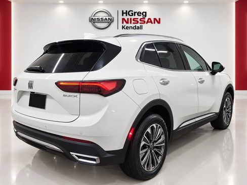 Used 2024 Buick Envision Preferred AWD/4WD image 3
