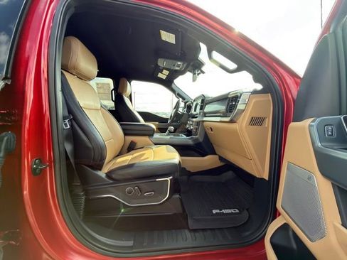 Certified 2022 Ford F150 Lariat w/ Equipment Group 502A High image 26